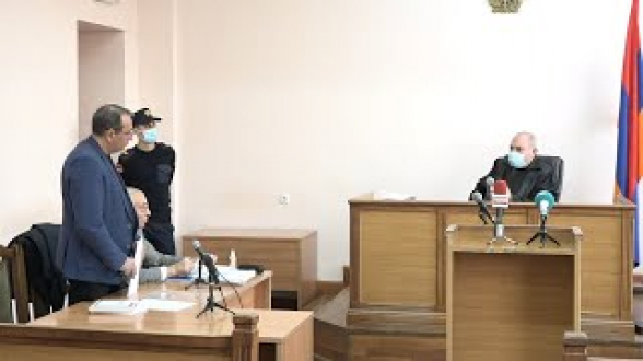 Арцвик Минасян против Никола Пашиняна: судебное заседание (прямой эфир)